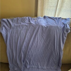 Elegant Lavender V-Neck Tee for Women